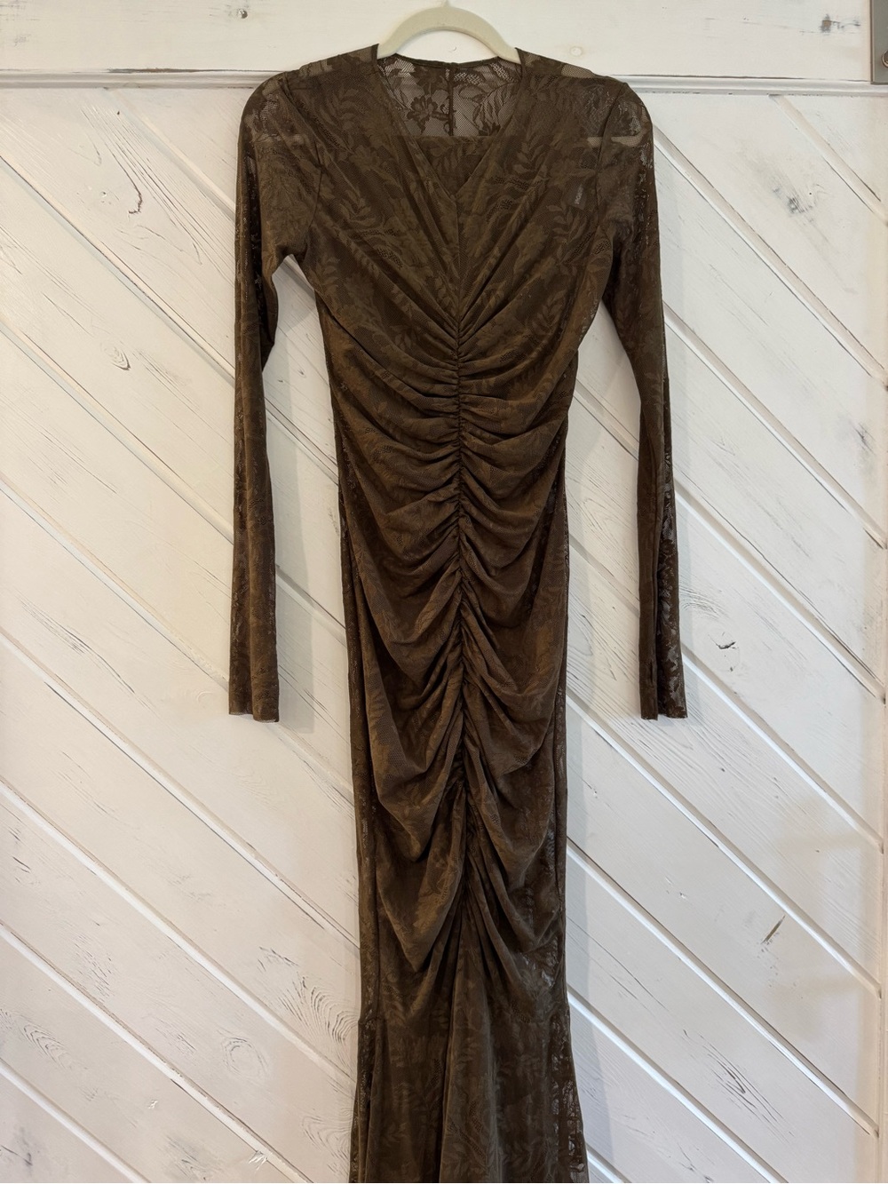 Norma Kamali V Neck Shirred Front Fishtail Gown - Picture 3 of 3